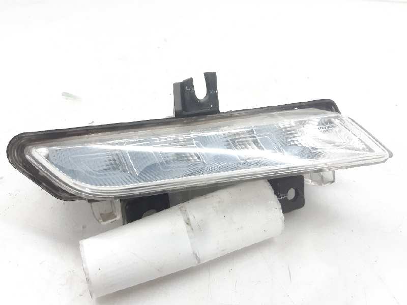 RENAULT Clio 3 generation (2005-2012) Front Right Fender Turn Signal 266003864R 18566196