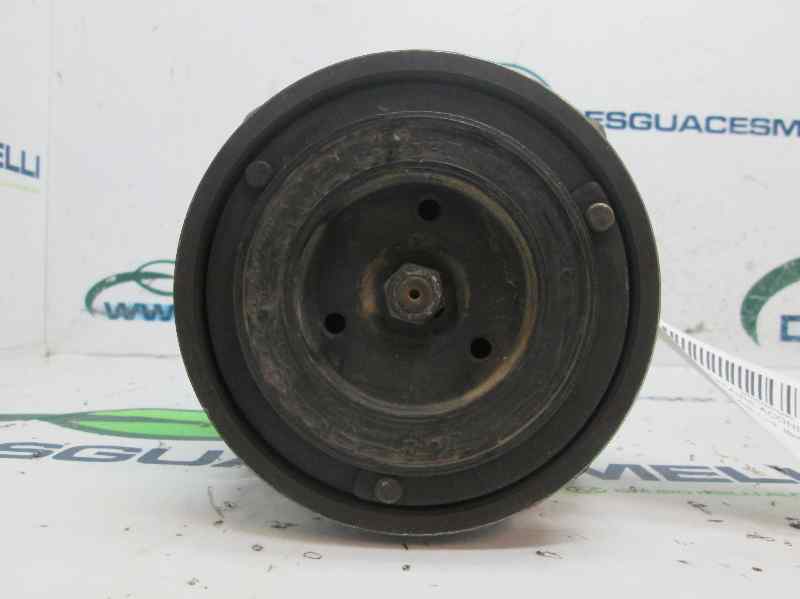 RENAULT Clio 1 generation (1990-1998) Air Condition Pump 7700272400 20165707