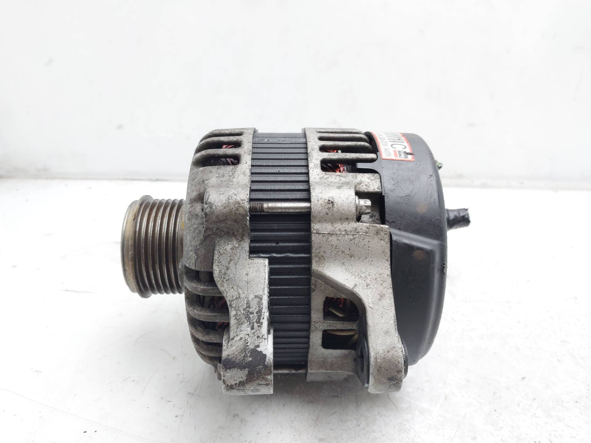 HYUNDAI ix35 1 generation (2009-2015) Alternator 373002F300 23794931