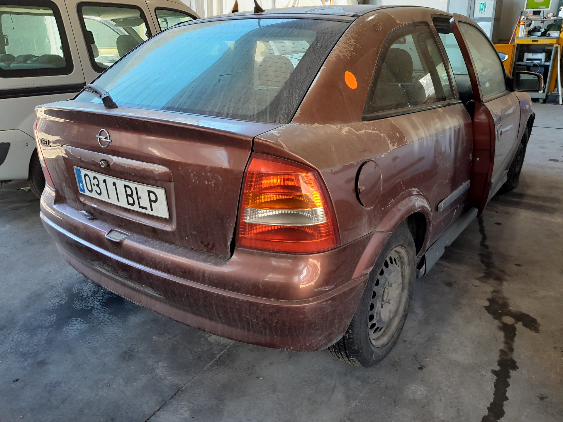 OPEL Astra H (2004-2014) Пепельница 90561251 24070175