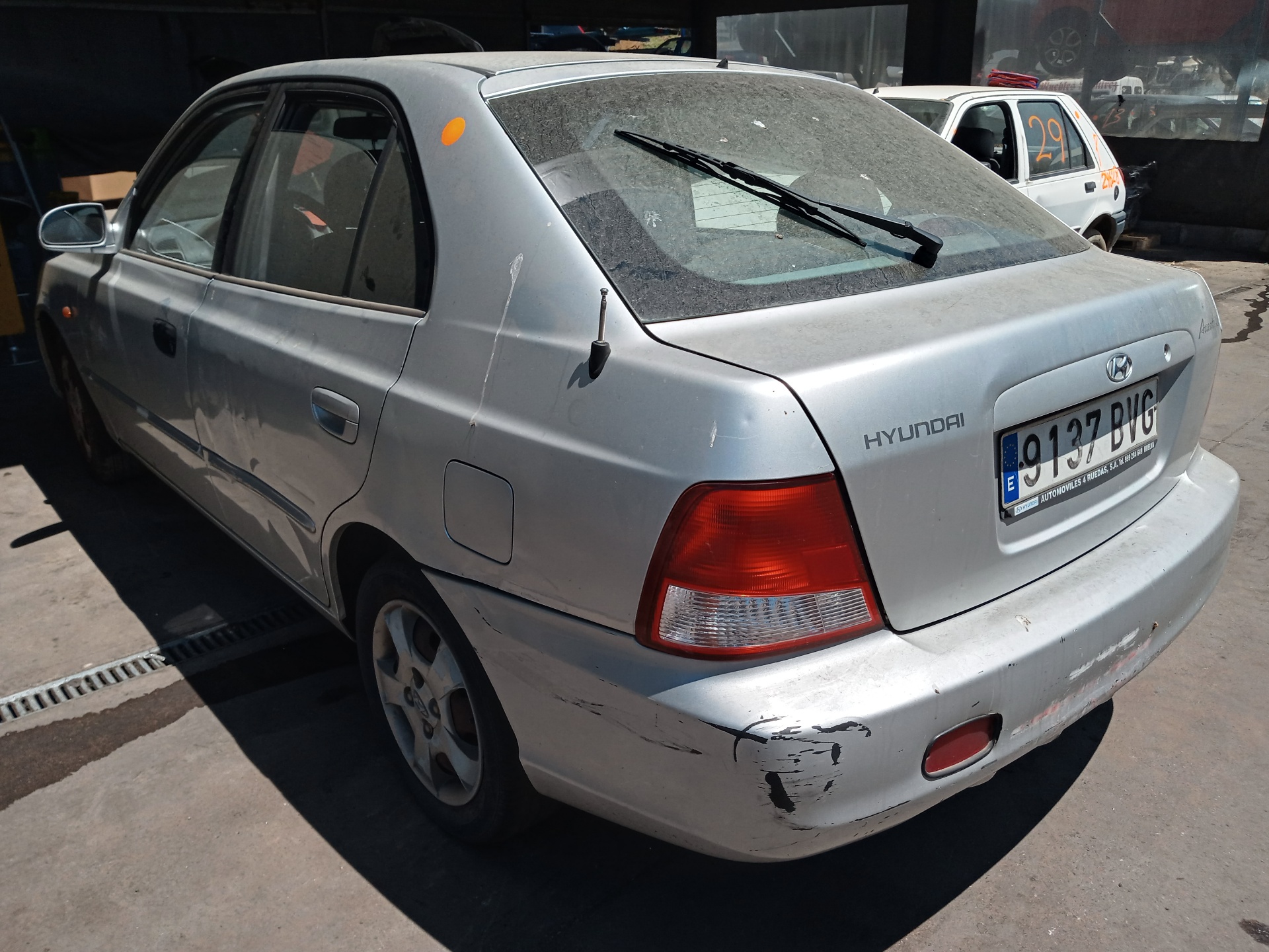 HYUNDAI Accent LC (1999-2013) Kitos kėbulo dalys 550N 18712774