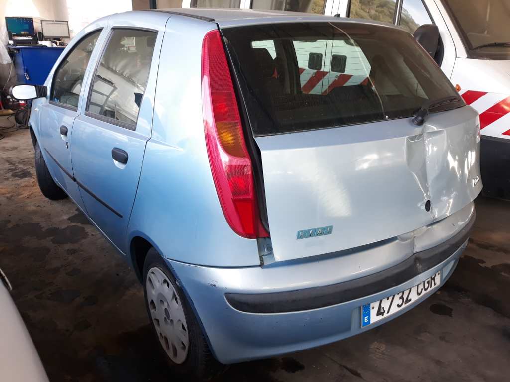 FIAT Punto 3 generation (2005-2020) Gashåndtag C146 18475369