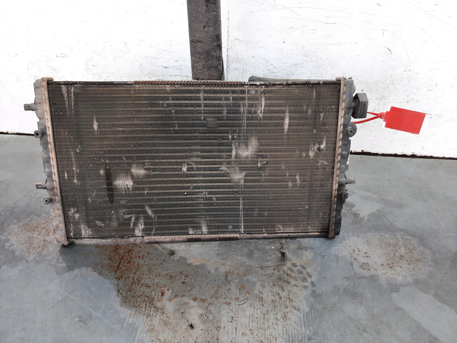 OPEL Ibiza 2 generation (1993-2002) Gaisa kondensācijas radiators 6K0121253AG 22347163