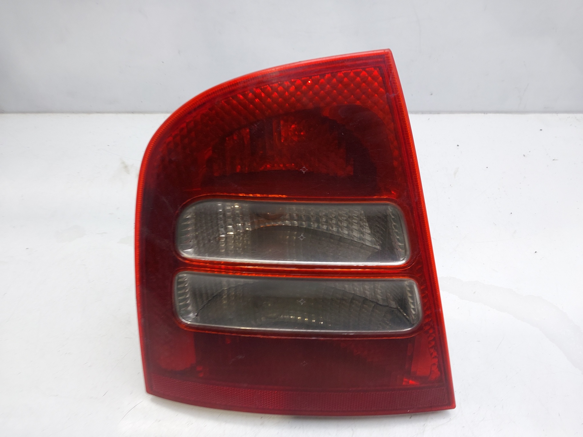 SKODA Octavia 1 generation (1996-2010) Rear Left Taillight 1U6945095 23776950