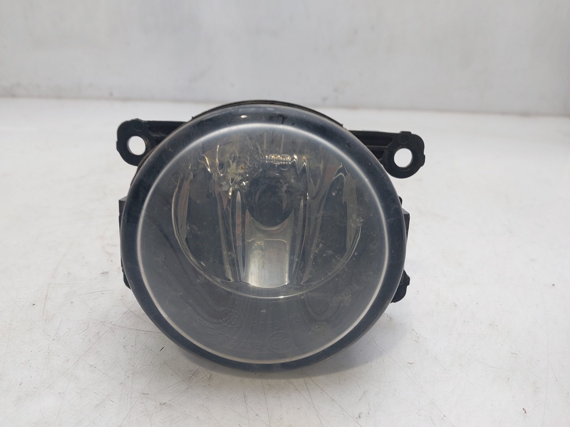 RENAULT Megane 3 generation (2008-2020) Front Left Fog Light 8200074008 24760335