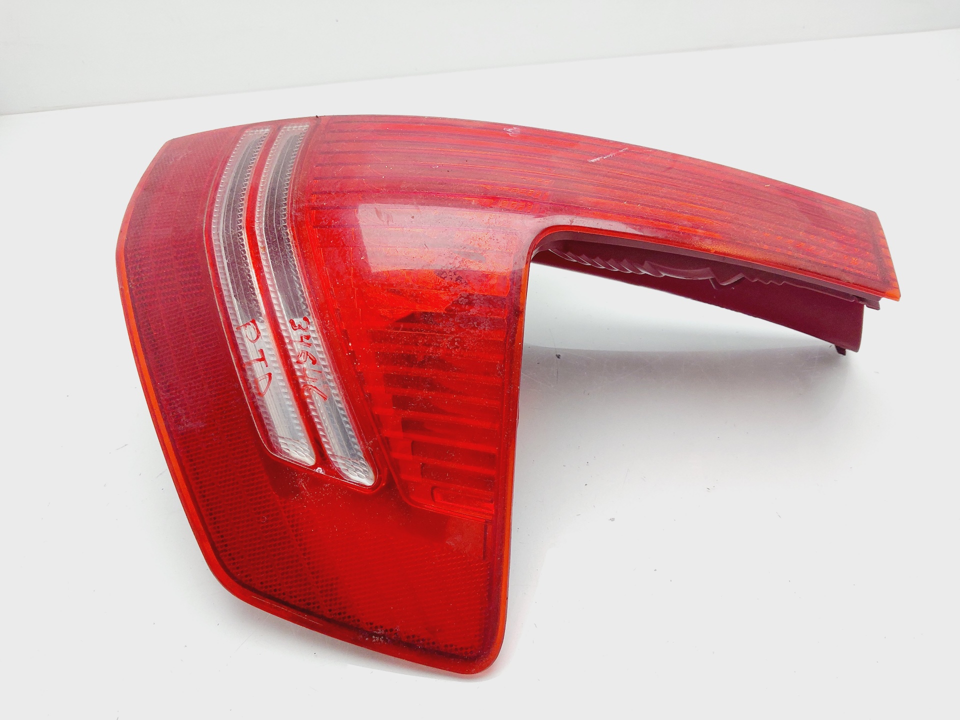 PEUGEOT C4 1 generation (2004-2011) Rear Right Taillight Lamp 9655863980 25207733