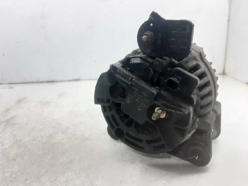 RENAULT Clio 2 generation (1998-2013) Alternator 8200390675 18566247