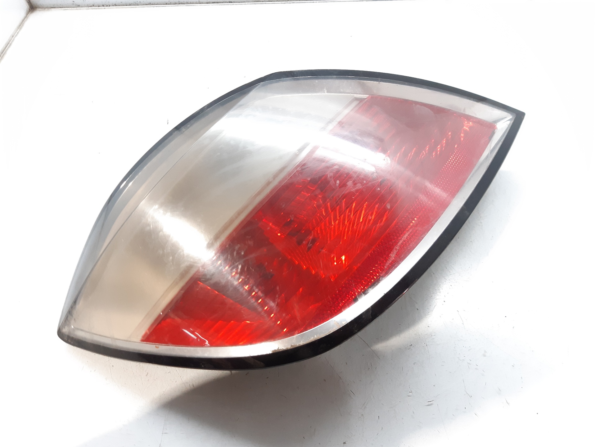 OPEL Astra J (2009-2020) Rear Left Taillight 24451835 22284581