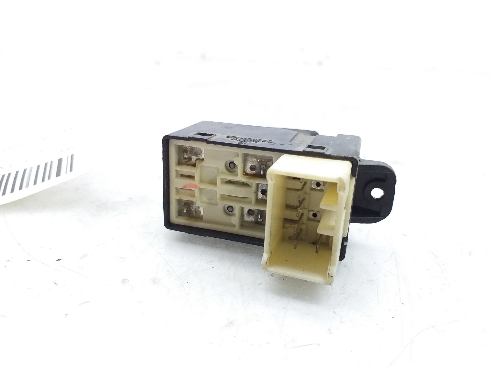 KIA Cerato 1 generation (2004-2009) Front Right Door Window Switch 935782D000 21011536