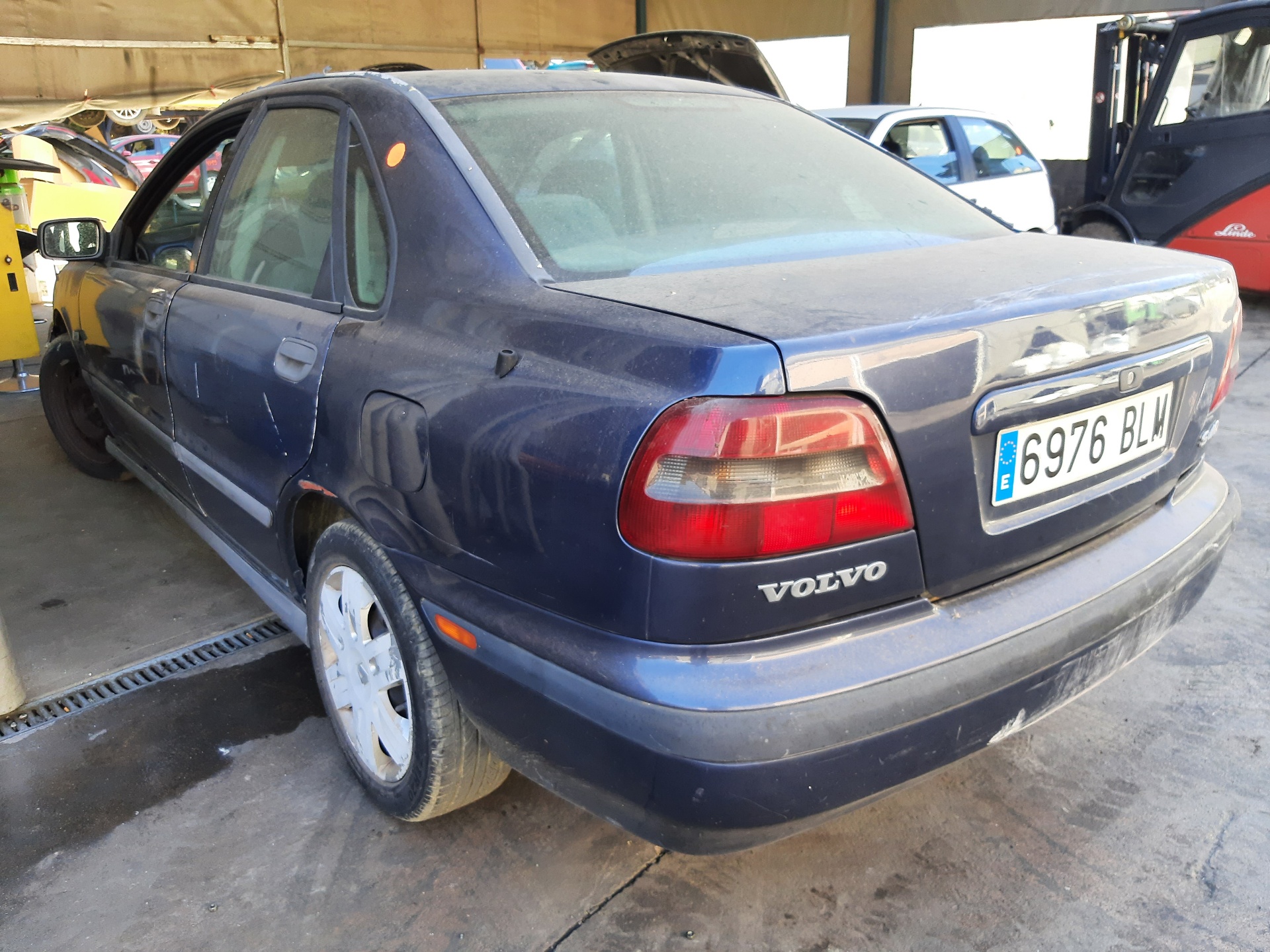 VOLVO S40 1 generation (1996-2004) Speedometer 8251180 25248080