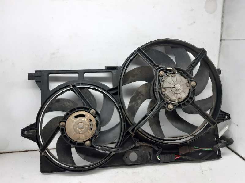 CITROËN Jumpy 1 generation (1994-2006) Diffuser Fan 8240141 18399847