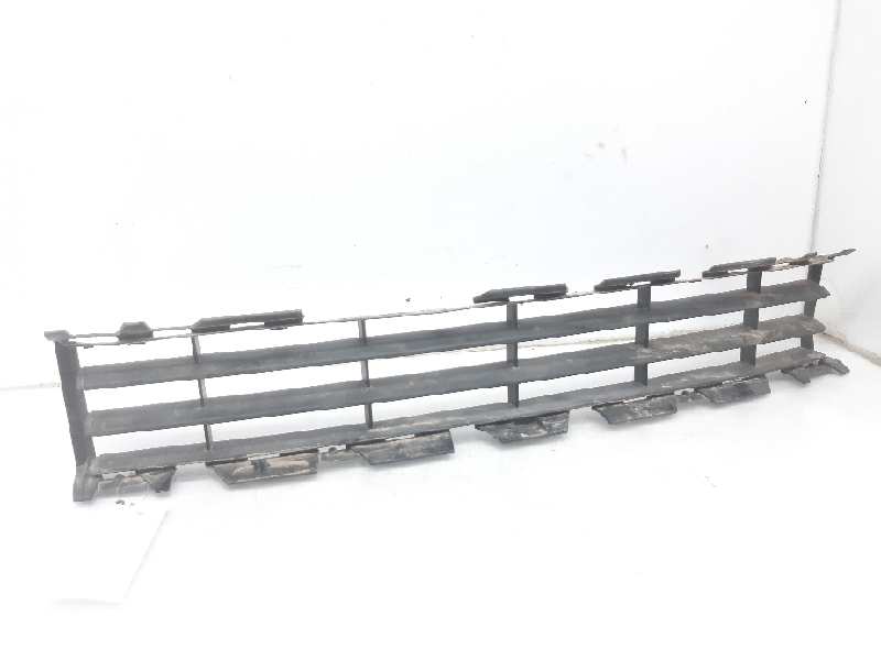 RENAULT Megane 2 generation (2002-2012) Front Bumper Lower Grill 8200114155 20196392