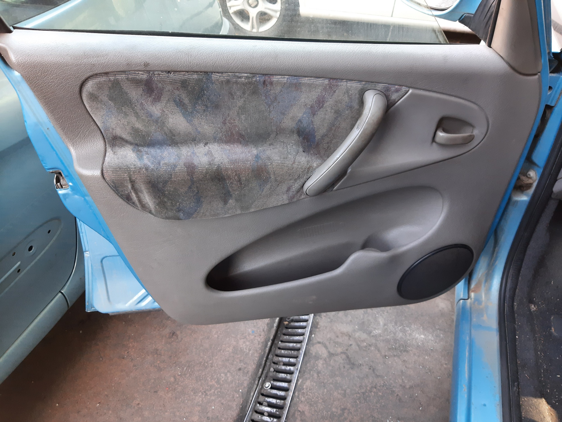 FIAT Xsara Picasso 1 generation (1999-2010) Зеркало передней правой двери 96570955XT 22331060