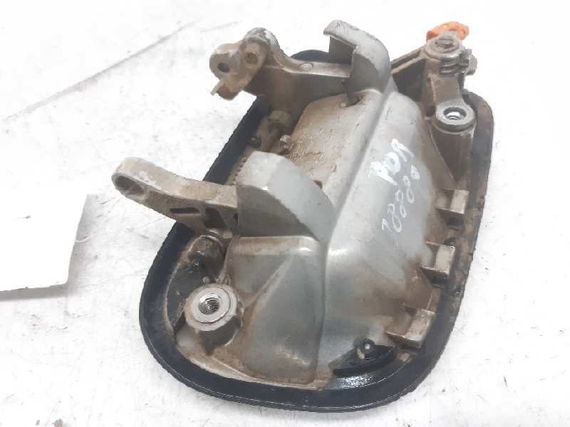 TOYOTA RAV4 2 generation (XA20) (2000-2006) Other Body Parts 6909042060B0 18438675