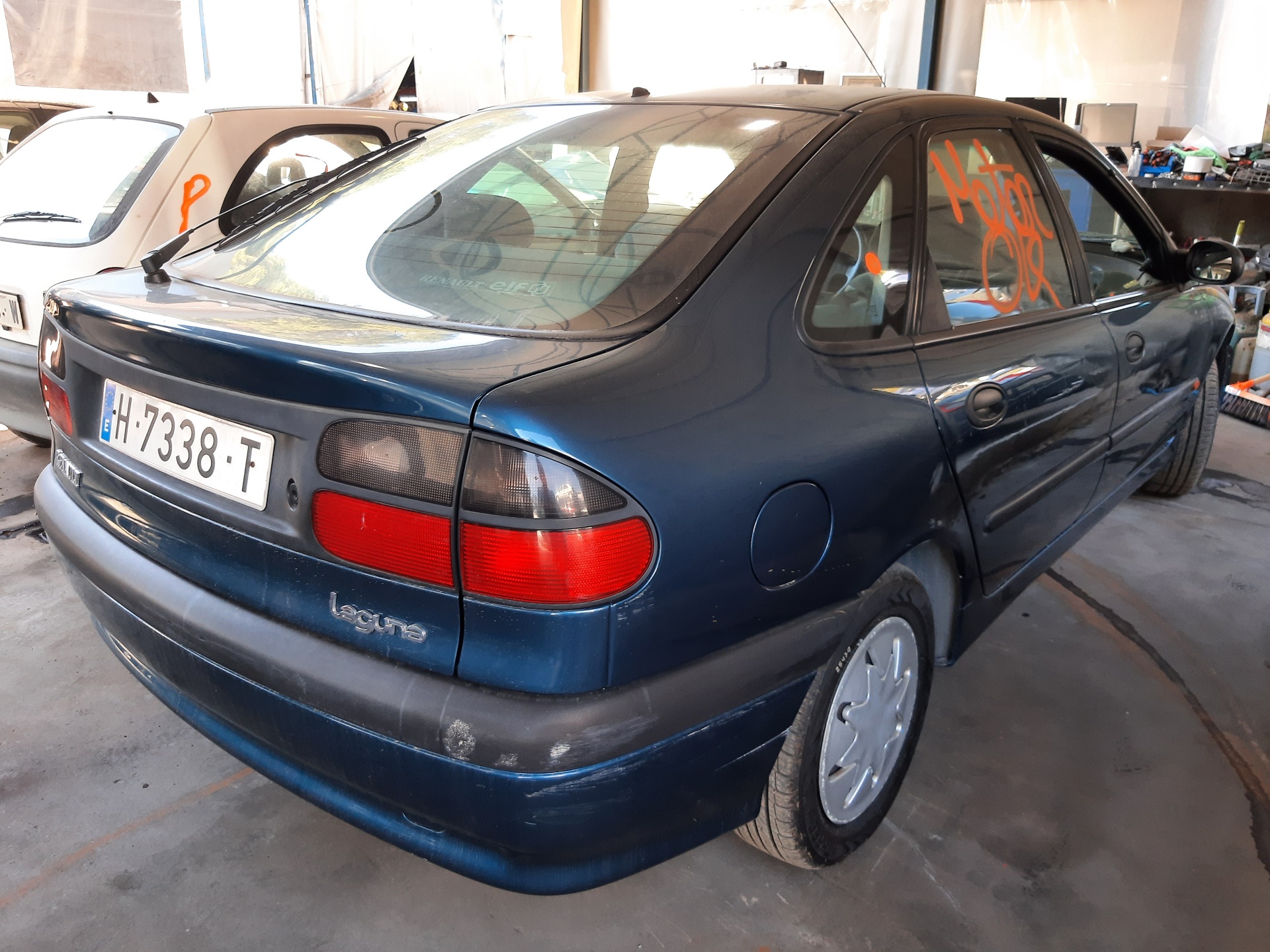 RENAULT Laguna 1 generation (1993-2001) Кронштейн ручки передней левой двери 7700823286 22019947