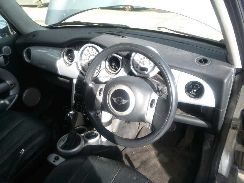 MINI Cooper R50 (2001-2006) Front Right Door 41517202912 20167273