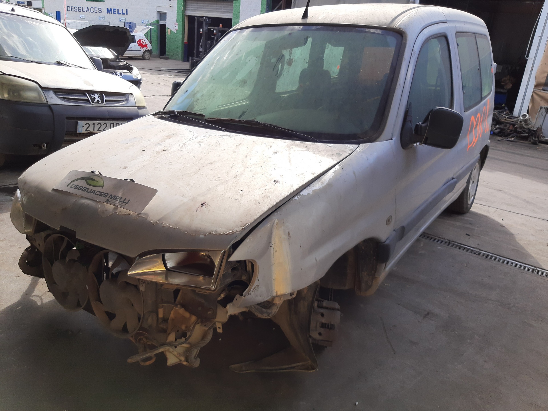 PEUGEOT Partner 1 generation (1996-2012) Încuietoare ușă dreapta față 9136J6 22461920