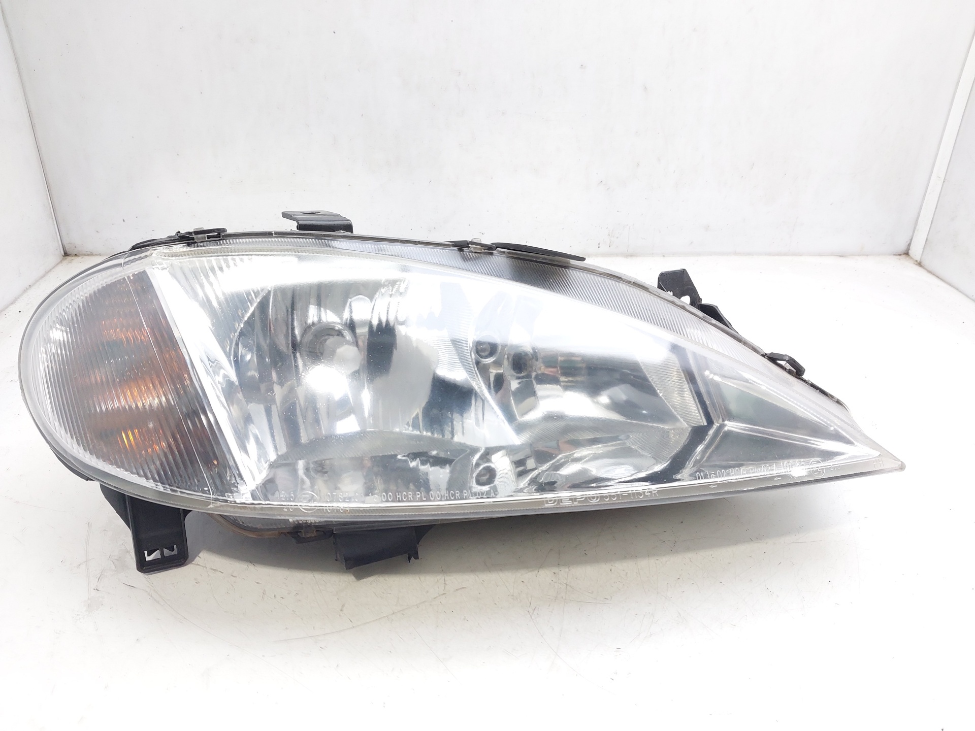 RENAULT Megane 2 generation (2002-2012) Front Right Headlight 7701047180 25024388