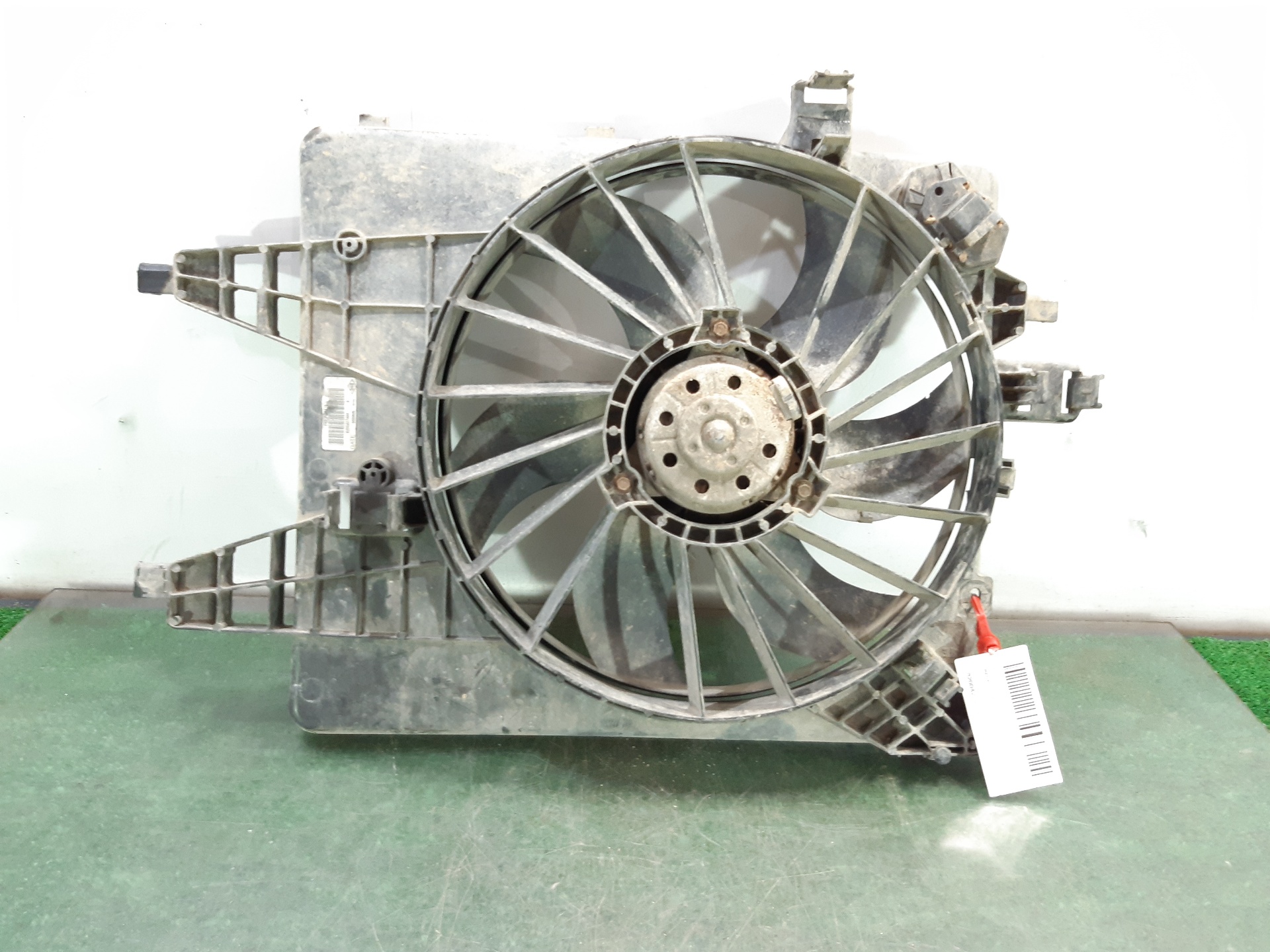 HYUNDAI Kangoo 2 generation (2007-2021) Difūzoriaus ventiliatorius 8200427466R 22445667