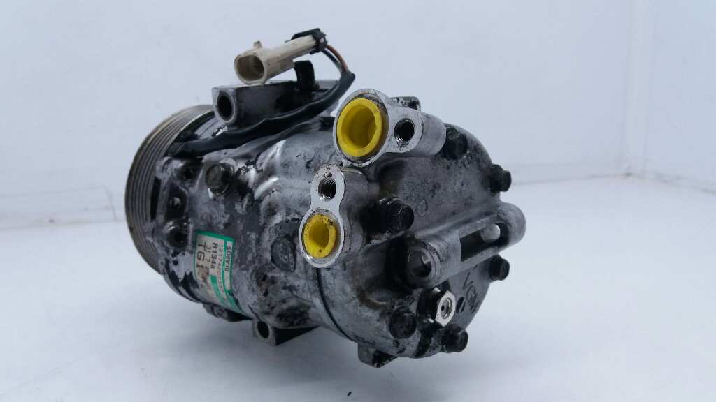 OPEL Corsa C (2000-2006) Air Condition Pump 13106850 20174773