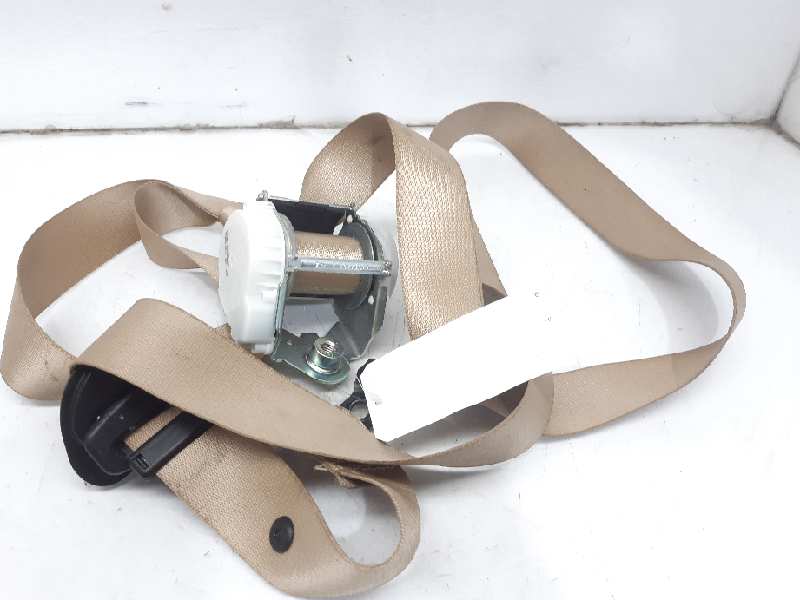 BMW 3 Series E90/E91/E92/E93 (2004-2013) Front Right Seatbelt 34073017A 18440499