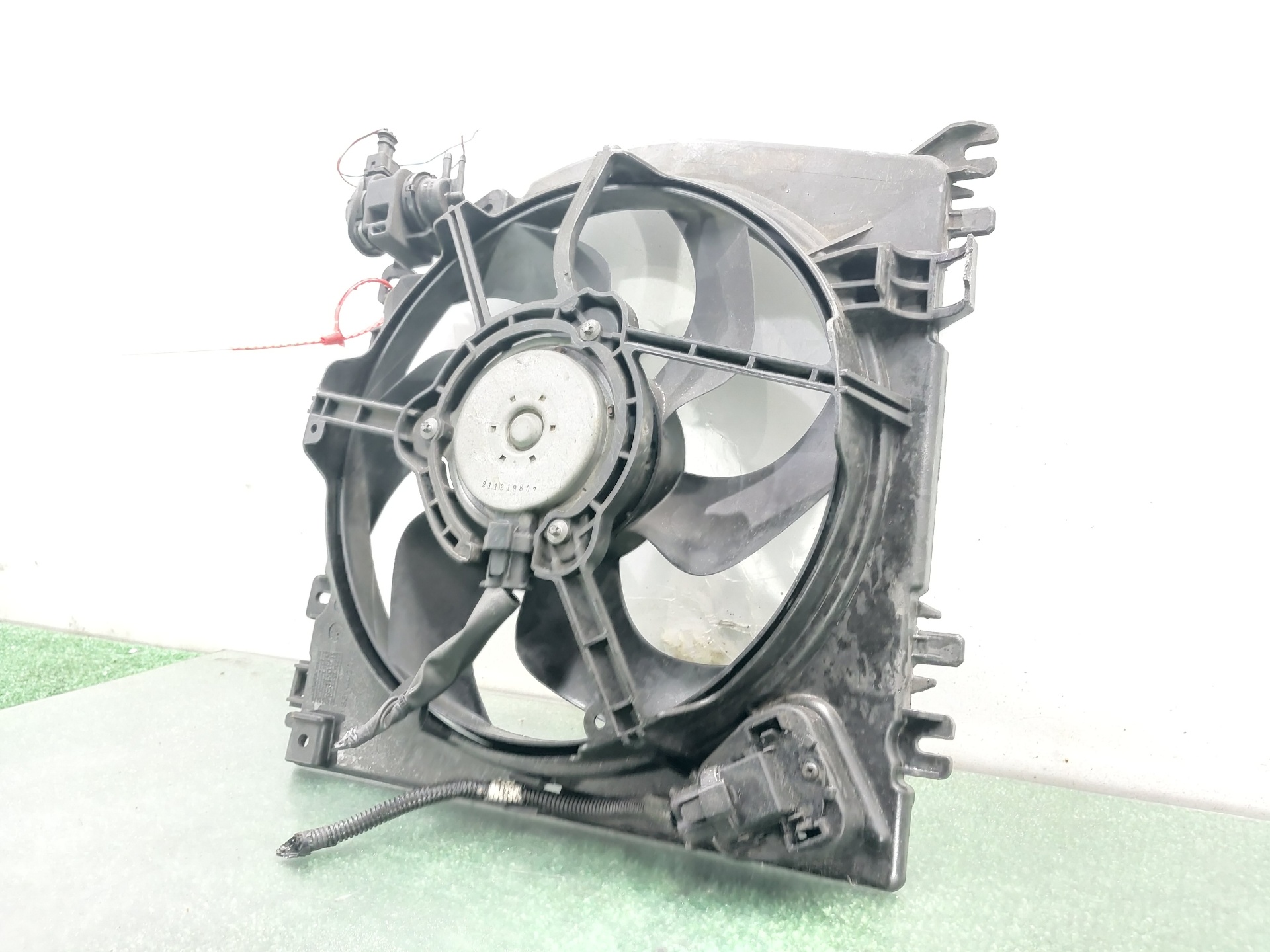 NISSAN Note 1 generation (2005-2014) Diffuser Fan 1831442016 22484817