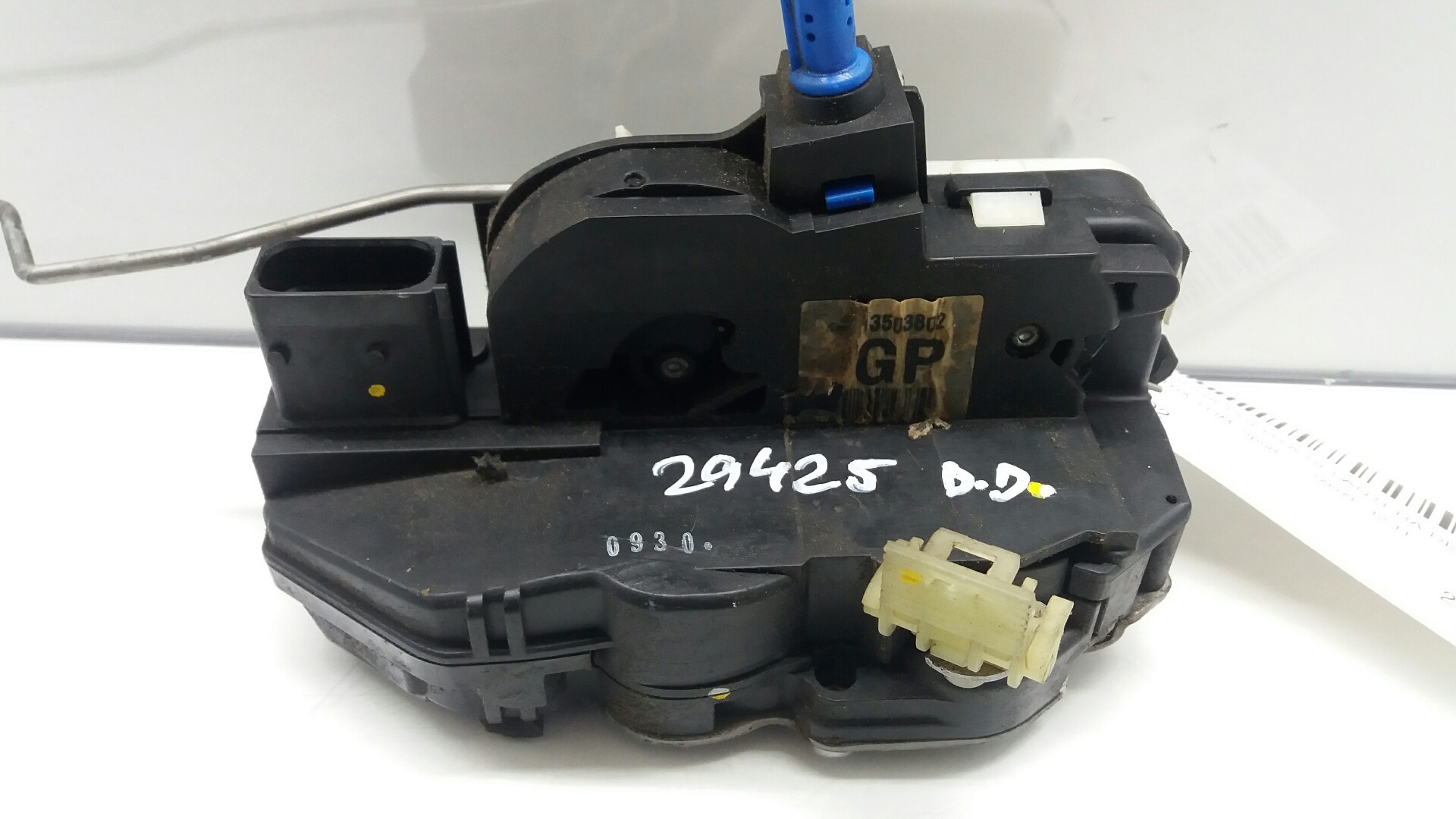 OPEL Astra J (2009-2020) Замок двери передний правый 13503802 22465596