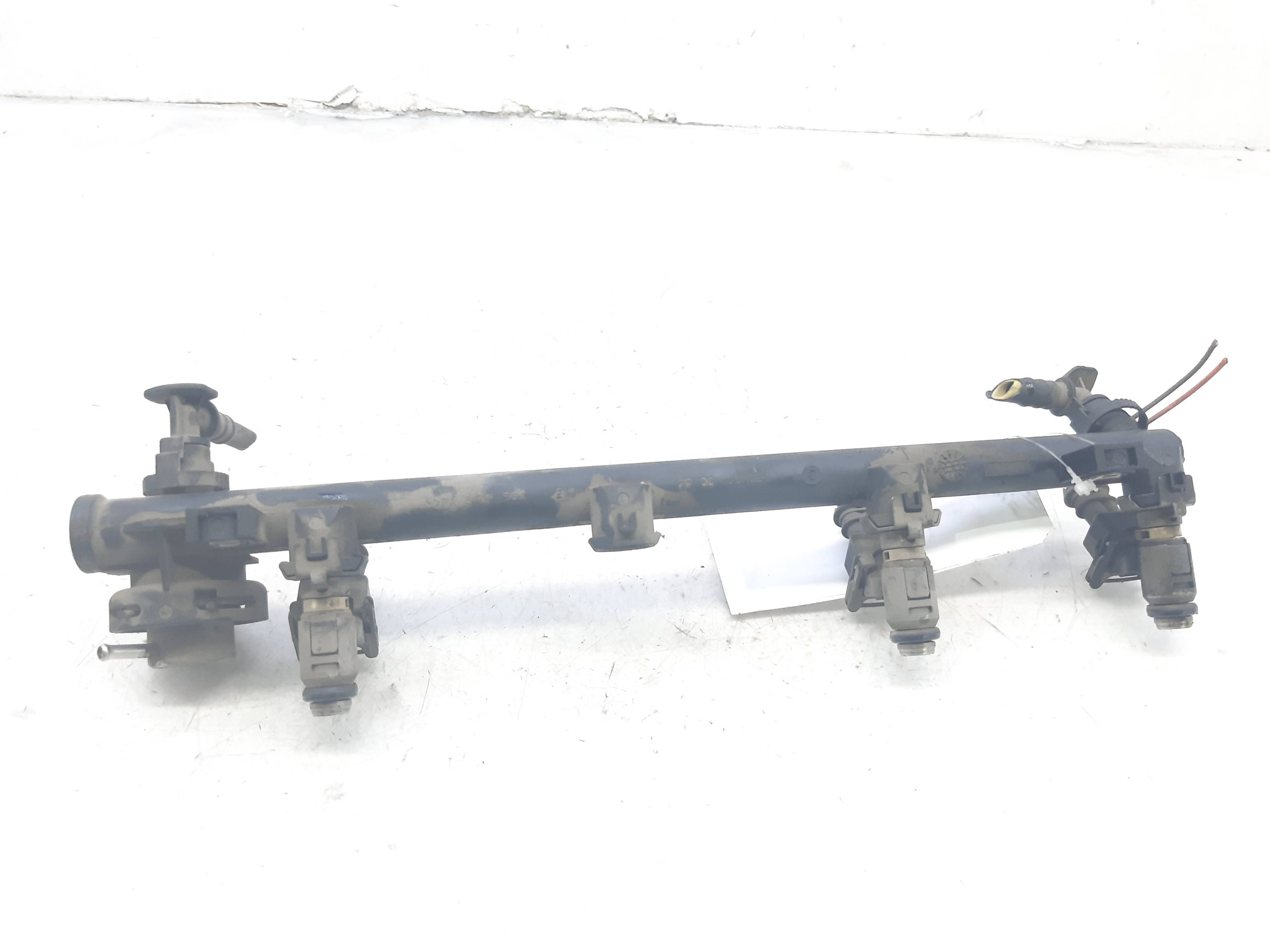 RENAULT Laguna 1 generation (1993-2001) Fuel Rail 7700106024 22466703