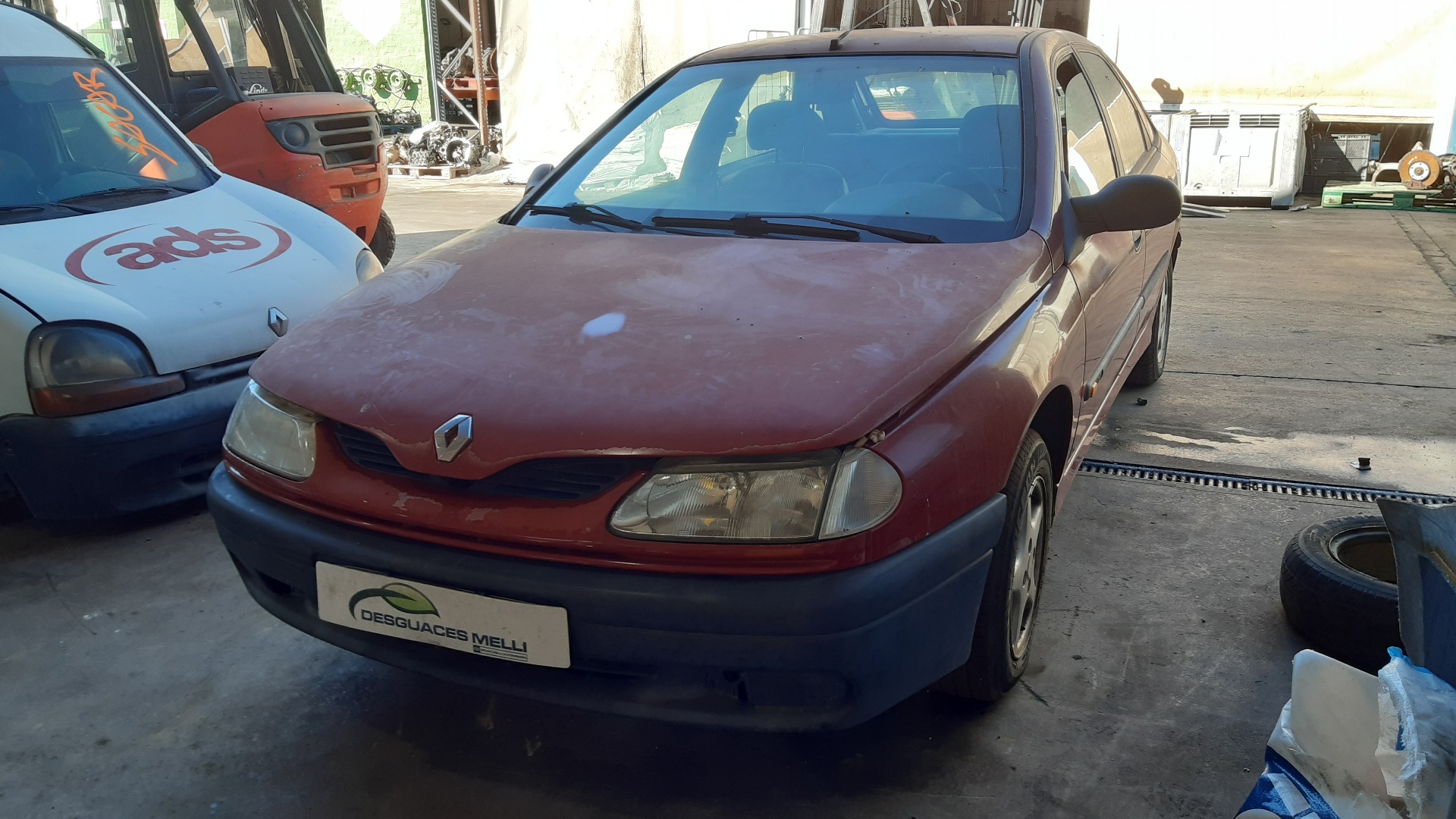 RENAULT Laguna 1 generation (1993-2001) Кронштейн ручки передней левой двери 7700823286 22019733