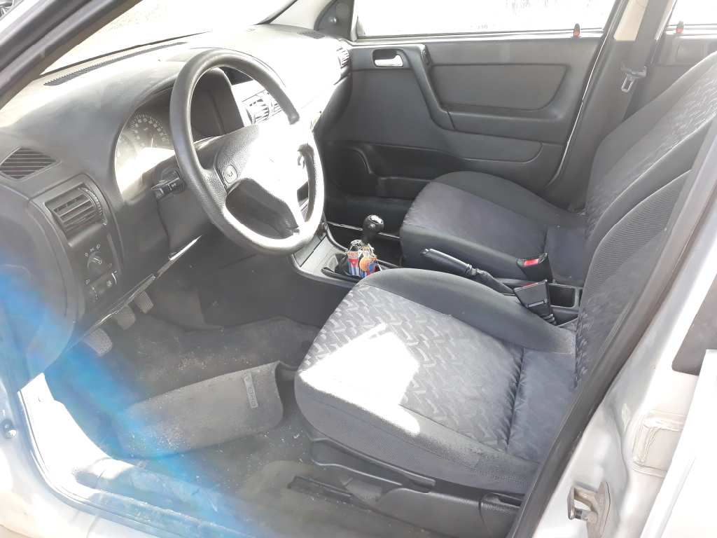 OPEL Astra H (2004-2014) Генератор 90561971 24893582