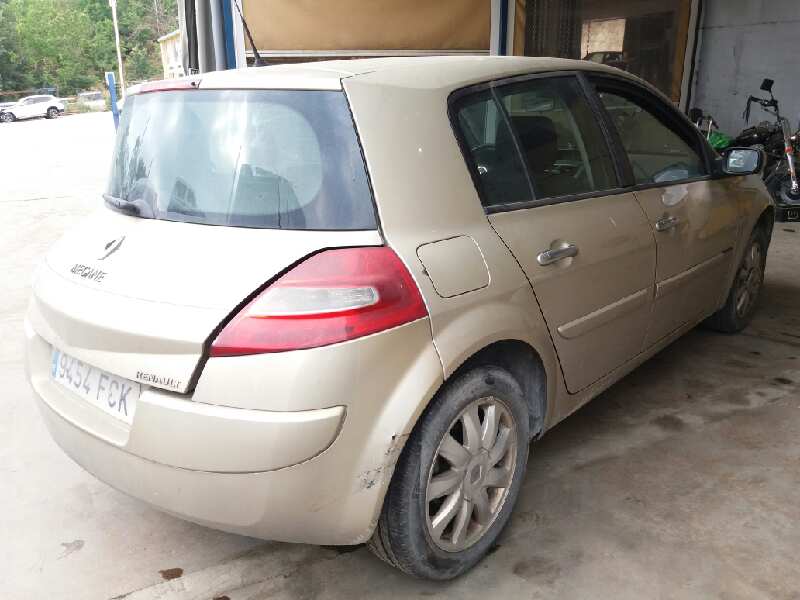 RENAULT Megane 2 generation (2002-2012) Jobb első ködlámpa 8200074008 22069666