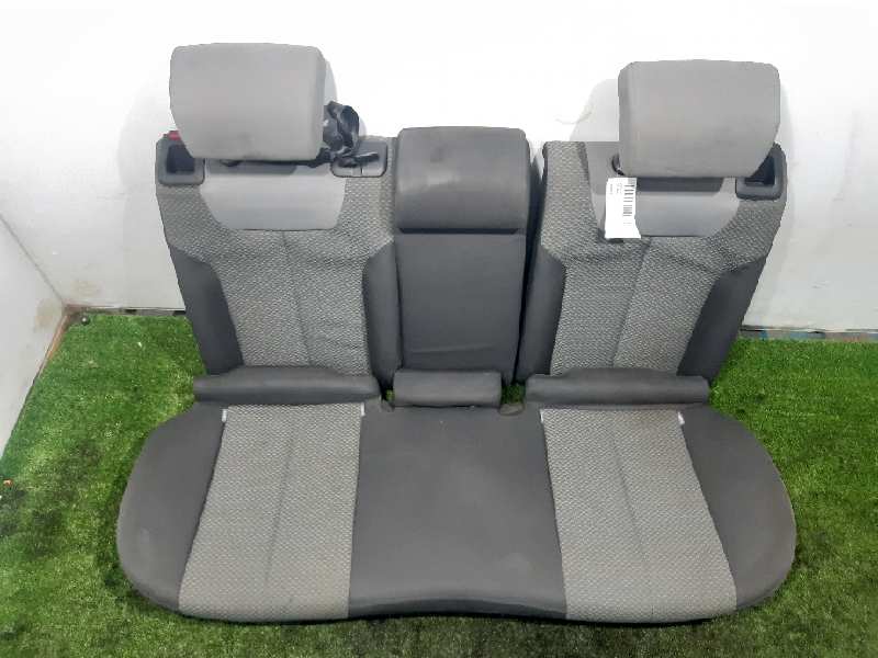 SEAT Leon 2 generation (2005-2012) Seats 1P0885375 20190271