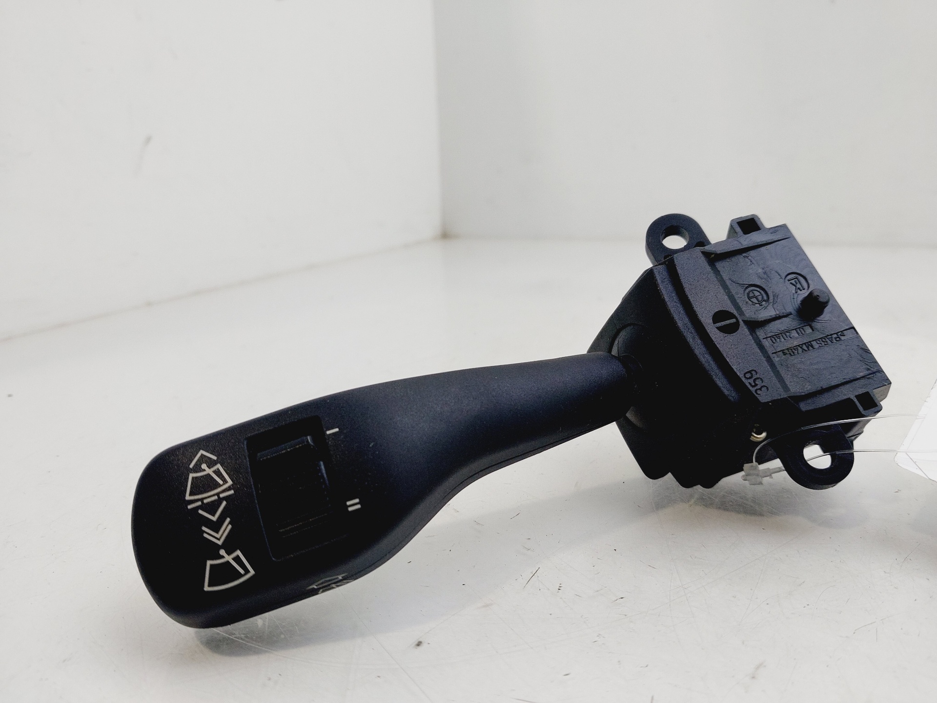 BMW 5 Series E39 (1995-2004) Indicator Wiper Stalk Switch 8363664 25425390