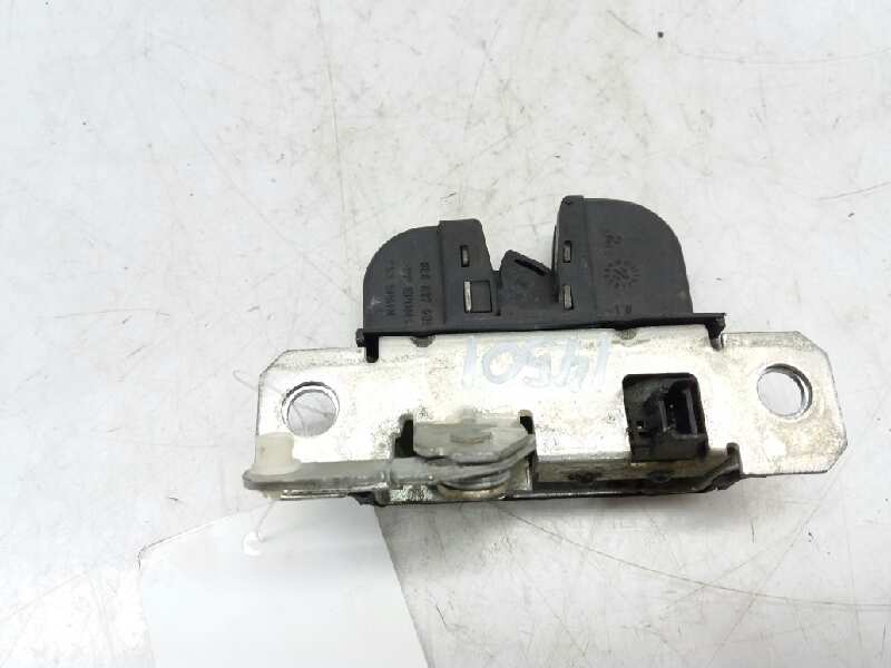 SEAT Cordoba 2 generation (1999-2009) Tailgate Boot Lock 6L6827505A 20179522