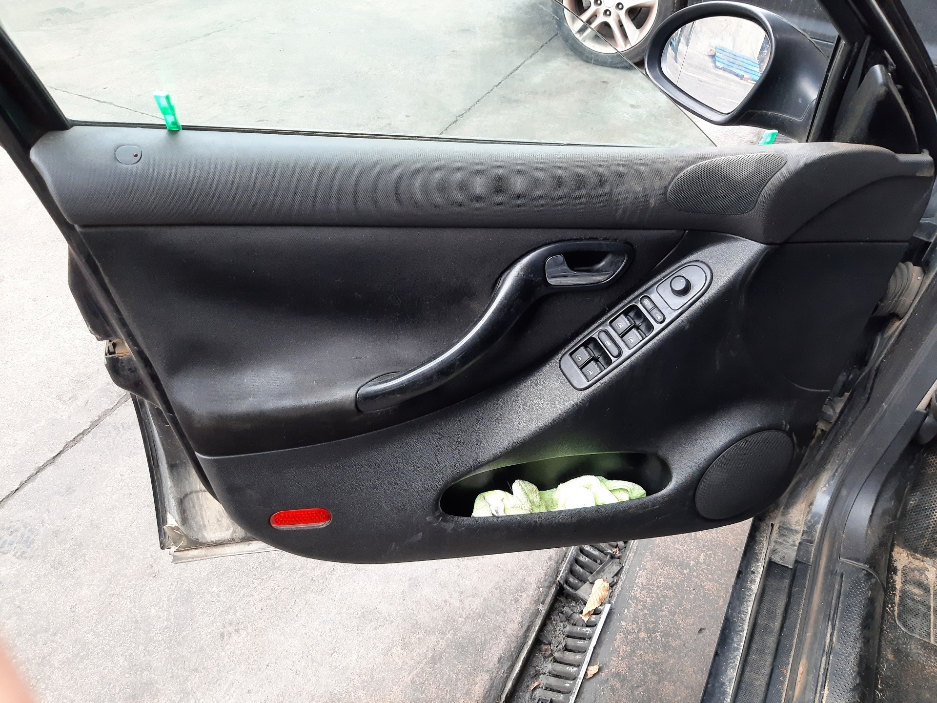 SEAT Leon 1 generation (1999-2005) Защита от солнца левая 6X0857551 21697084