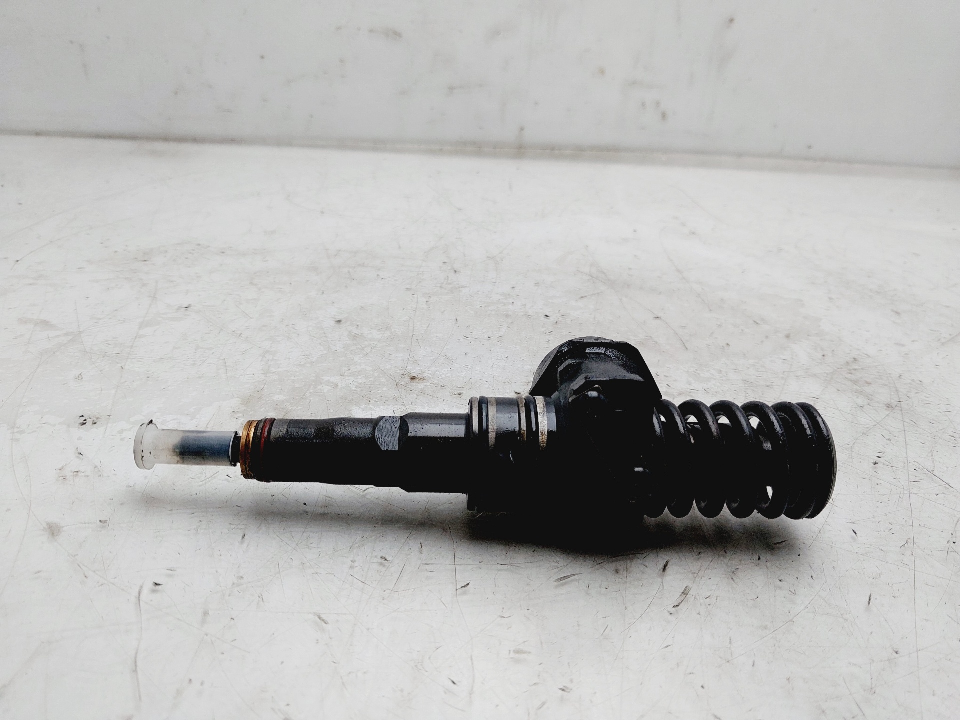 SEAT Toledo 3 generation (2004-2010) Fuel Injector 038130073BA 26652717