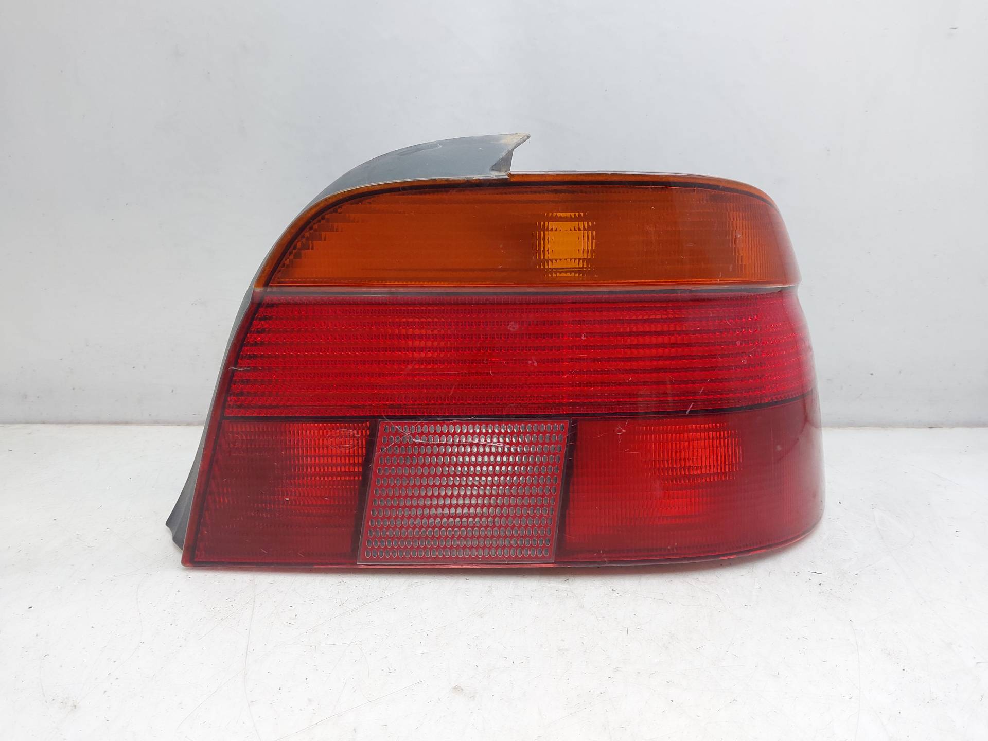 BMW 5 Series E39 (1995-2004) Rear Right Taillight Lamp 2VP00724002 23240967