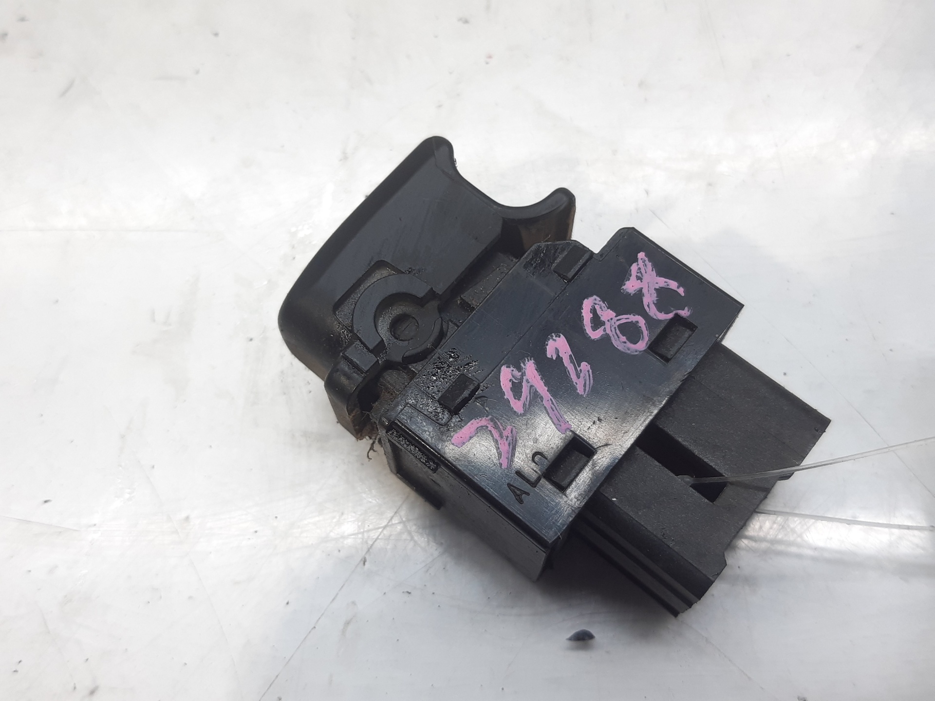 HYUNDAI Santa Fe CM (2006-2013) Rear Right Door Window Control Switch 935802B500S4 24132869