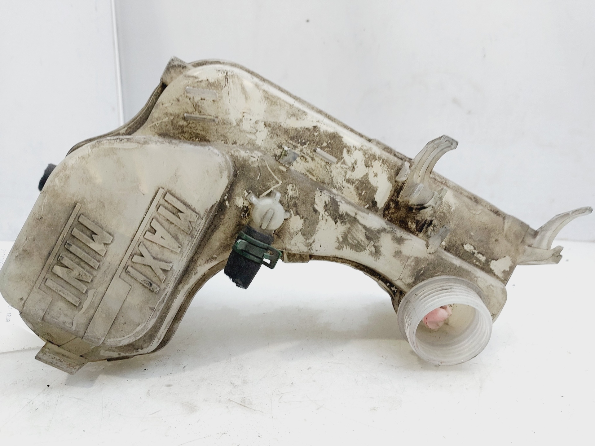 CITROËN DS5 1 generation (2012-2015) Expansion Tank 217100014R 25425394