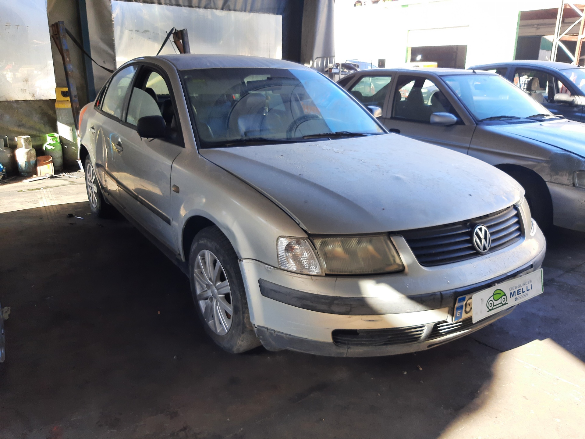 VOLKSWAGEN Polo 3 generation (1994-2002) Αντλία υδραυλικού τιμονιού 8D0145155Q 25789085