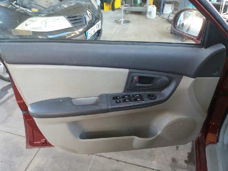 KIA Cerato 1 generation (2004-2009) Rear left door window lifter 834012F010 18367697