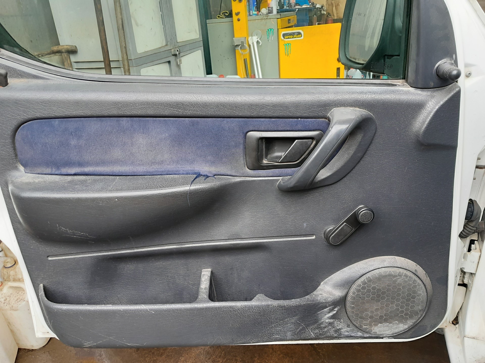 DODGE Partner 1 generation (1996-2012) Right Side Sliding Door 9835685880 21464733