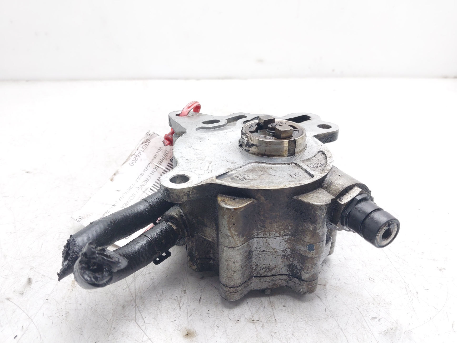 VOLKSWAGEN Golf 5 generation (2003-2009) Vacuum Pump 03G145209 25415104