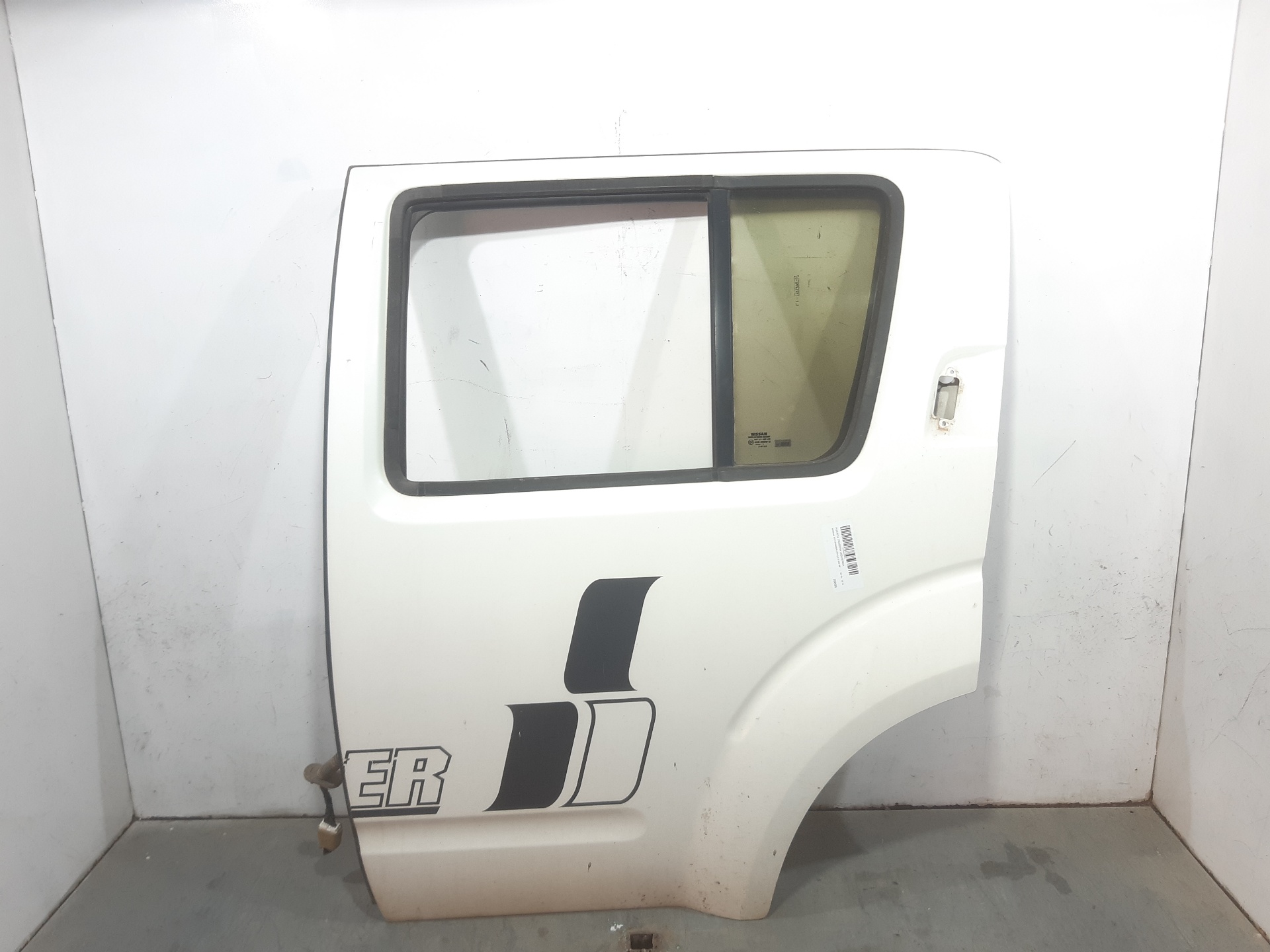 NISSAN Pathfinder R51 (2004-2014) Rear Left Door 82101EB330 18340726