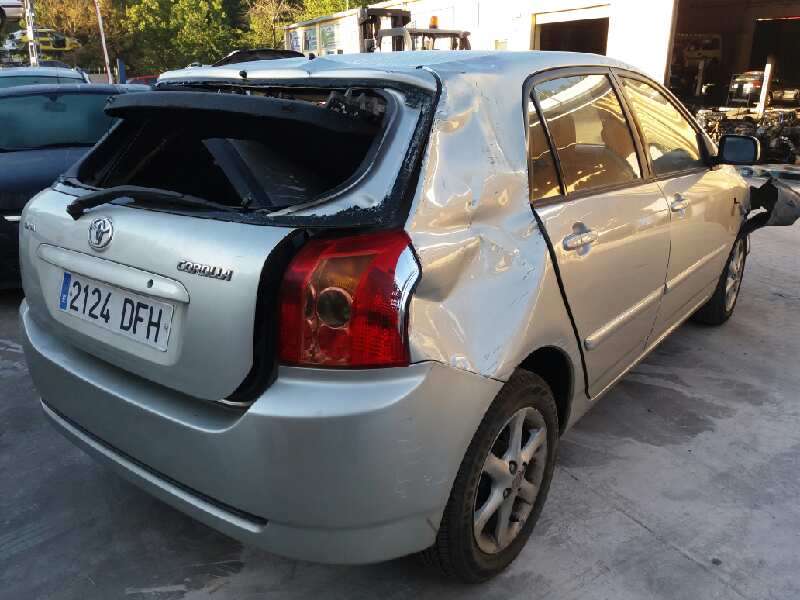 TOYOTA Corolla E120 (2000-2008) Oikean takaoven ikkunansäädin 992046100 24883310