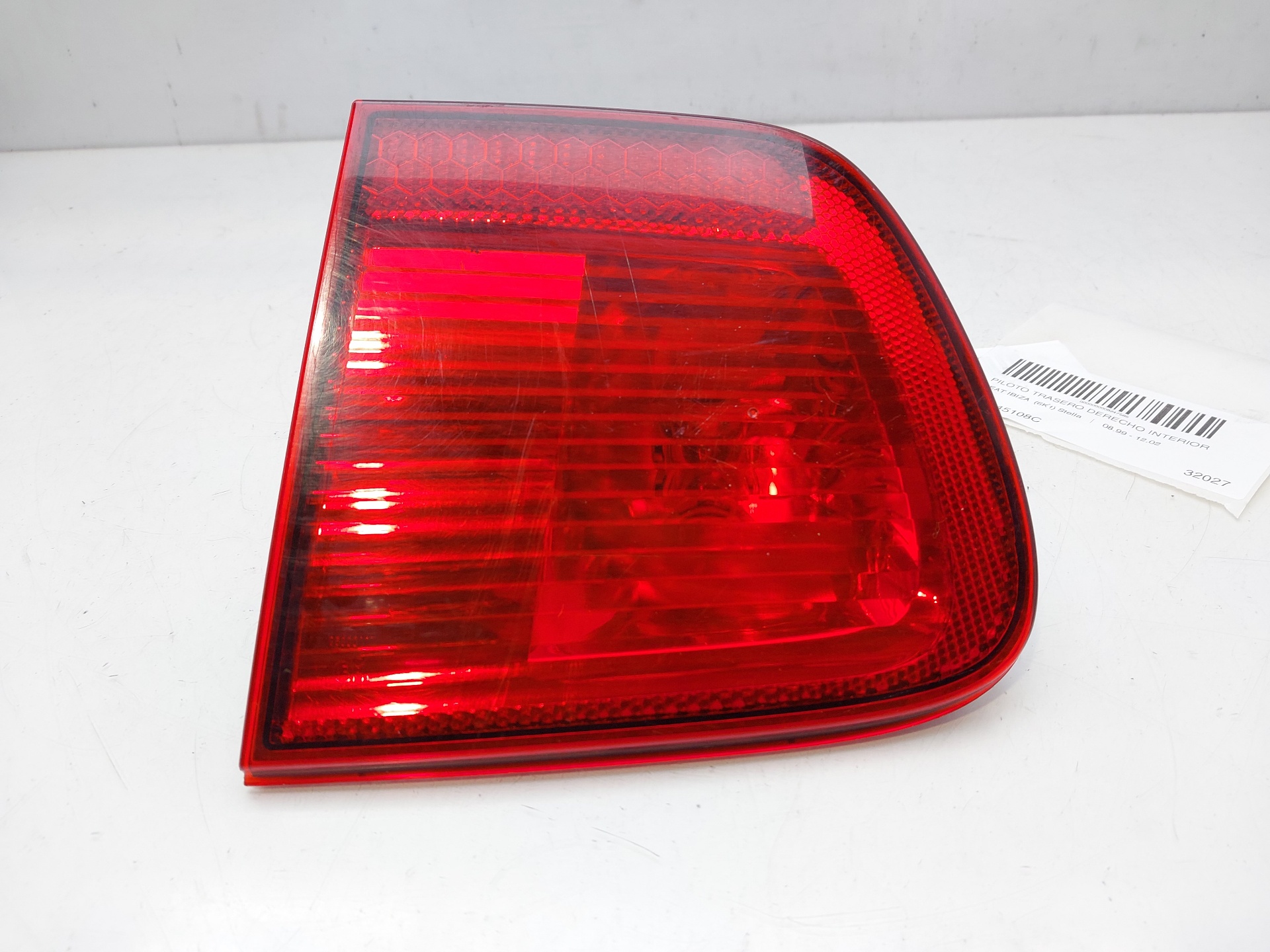 LEXUS Ibiza 2 generation (1993-2002) Rear Right Taillight Lamp 6K6945108C 24137523