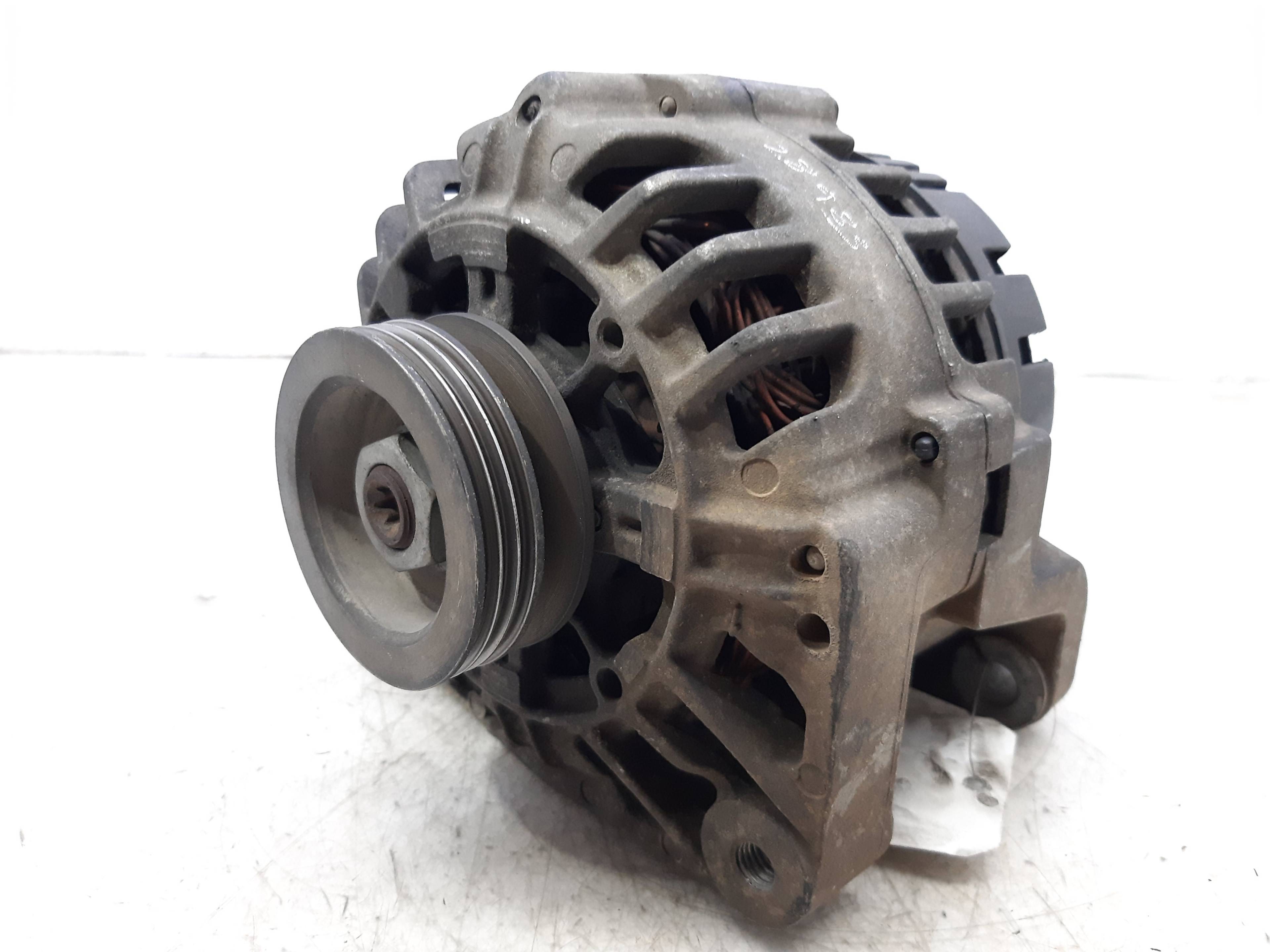 RENAULT Clio 3 generation (2005-2012) Alternator 7711134752 22459391