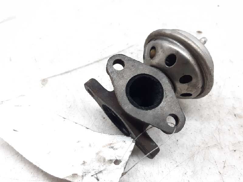 SEAT Cordoba 1 generation (1993-2003) EGR Valve 028131501E 18405829