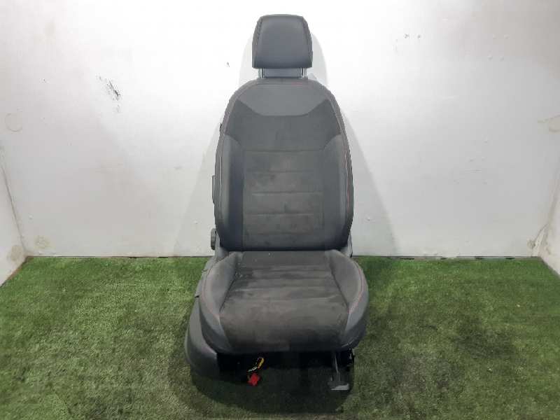 SEAT Ateca 1 generation (2016-2024) Front Right Seat 5QA881106C 20139018