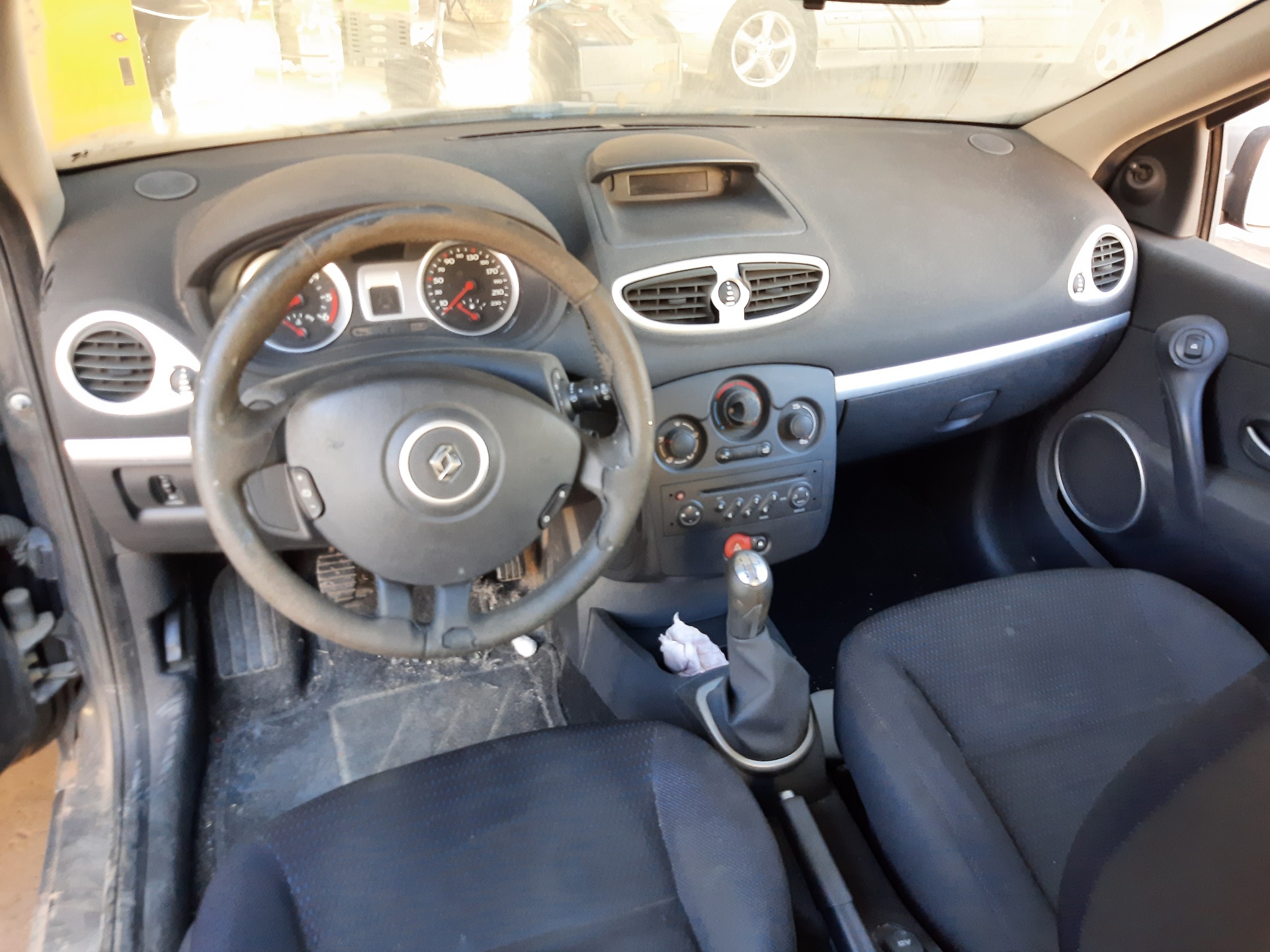 RENAULT Clio 3 generation (2005-2012) Galinio dangčio (bagažinės) valytuvo varikliukas 8200311486 22065956